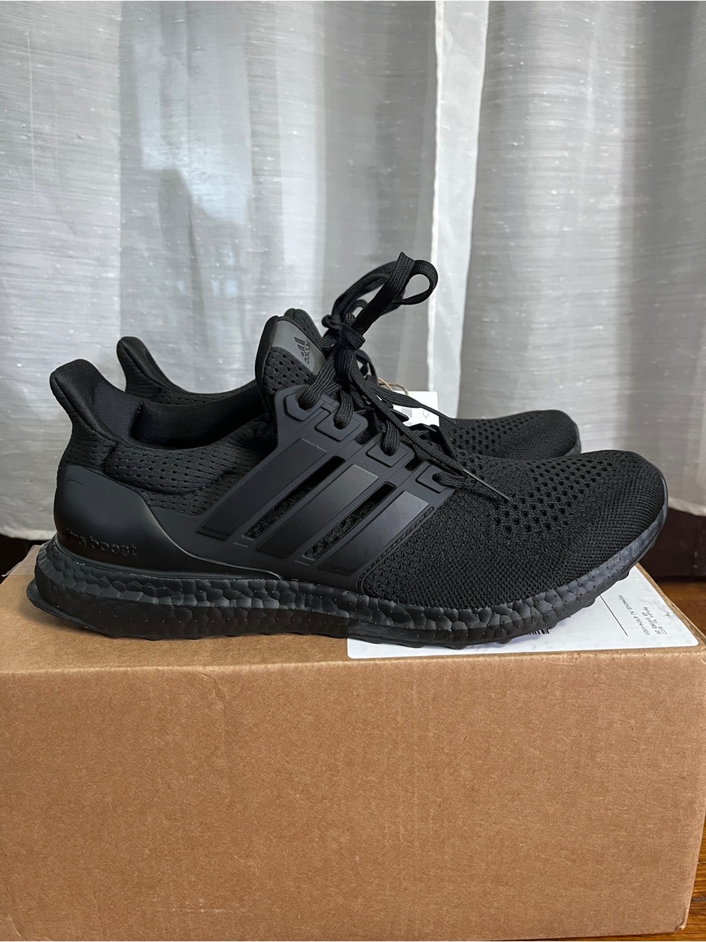Adidas Ultraboost 1.0 DNA Triple Black Men's Running Shoes Size 10.5 Brand new